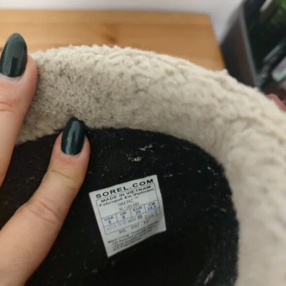 Sorel Red and Black Winter Boots - Picture 8 of 11